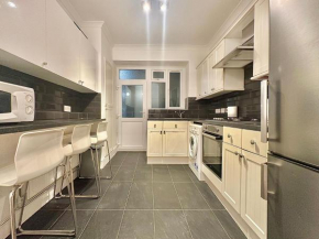 Ground floor Finchley flat